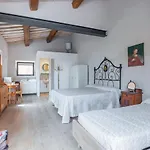 Siena- Porta Romana Lovely Studio With Parking!